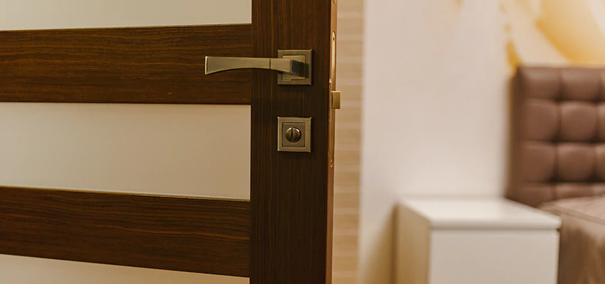 Door Lever Troubleshooting in Altadena, CA