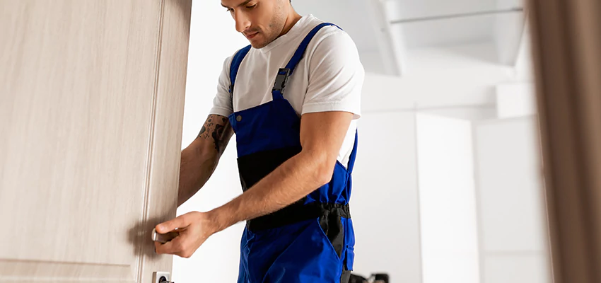 Car Lock Repair And Installation Expert in Altadena, CA