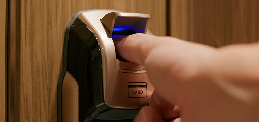 Locksmith Company For Window Lock Installation in Altadena, California