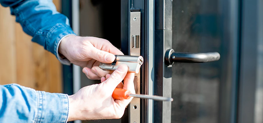 Eviction Locksmith For Lock Repair in Altadena, CA